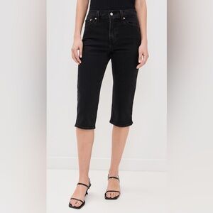 NWT Levi’s Wedgie Denim Capri Jeans Size 29